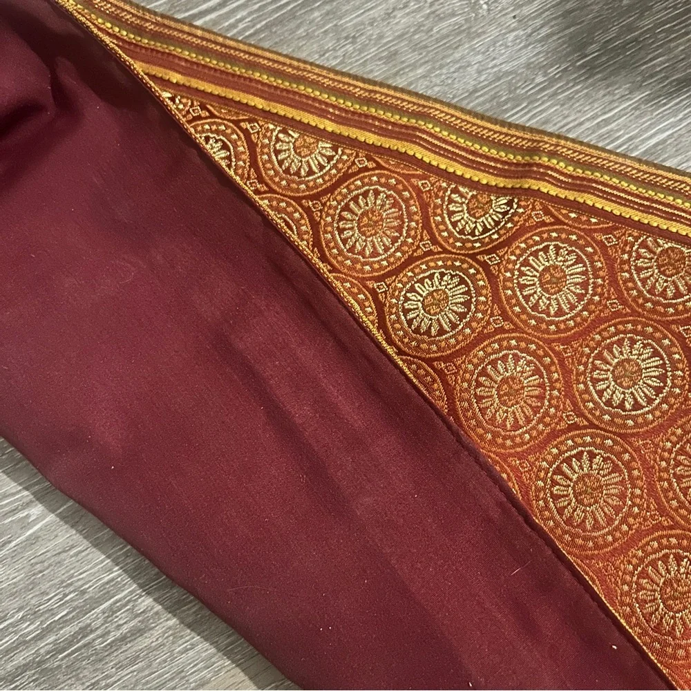 ✨Pier 1 Imports Burnt Orange & Gold Embroidered Table Runner –Elegant Boho Chic